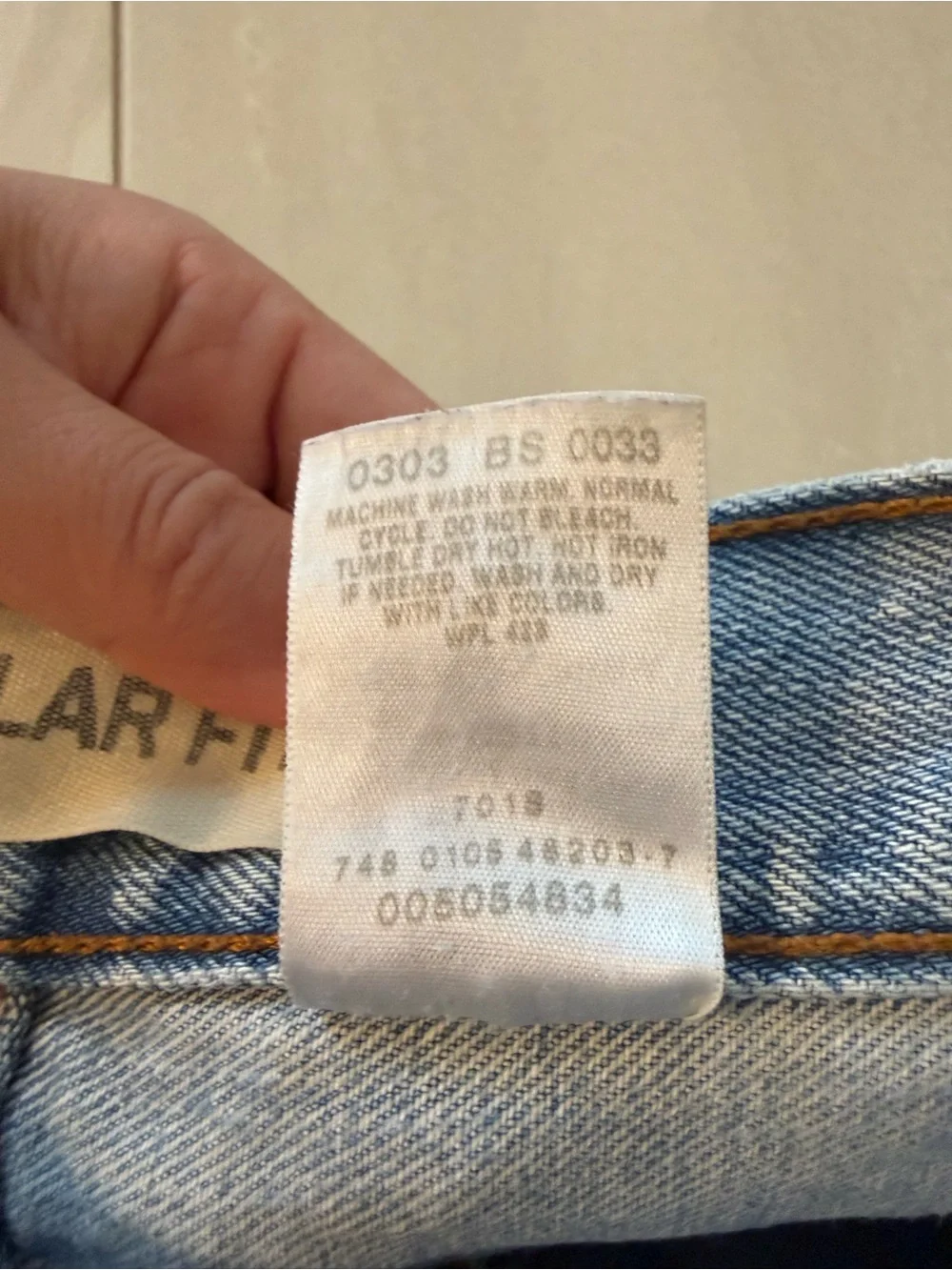 Levi’s 505 Men’s Jeans 33x30 Regular Fit Straight Leg Light Wash Denim